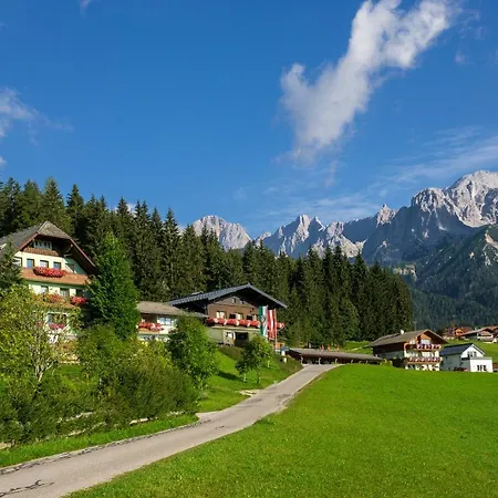 Hotel Tischlbergerhof 3*