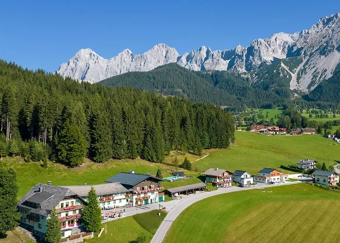 Tischlbergerhof Готель