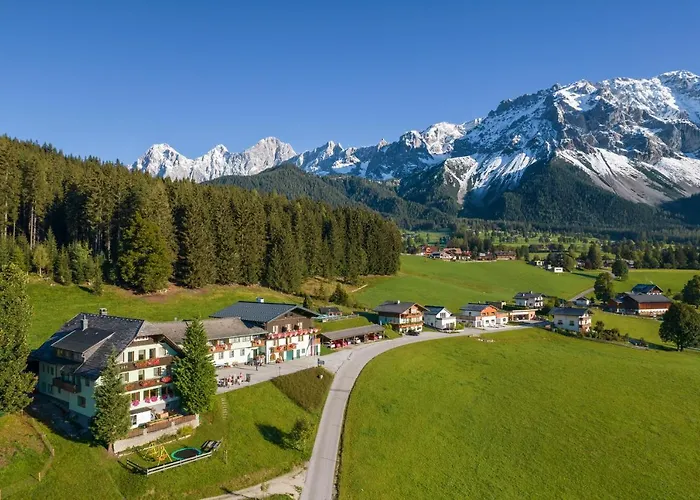 Tischlbergerhof Готель